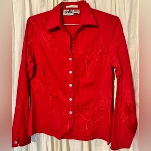 Irish Linen Blouse by Edward. Stunning embroidery on soft, breathable linen.